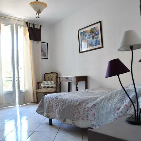 Chez Mano Apartment Servian